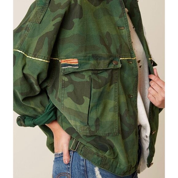 Free People Jacket Size L Camo Slouchy Military Oversized Dolman Sleeve Green - Picture 3 of 9